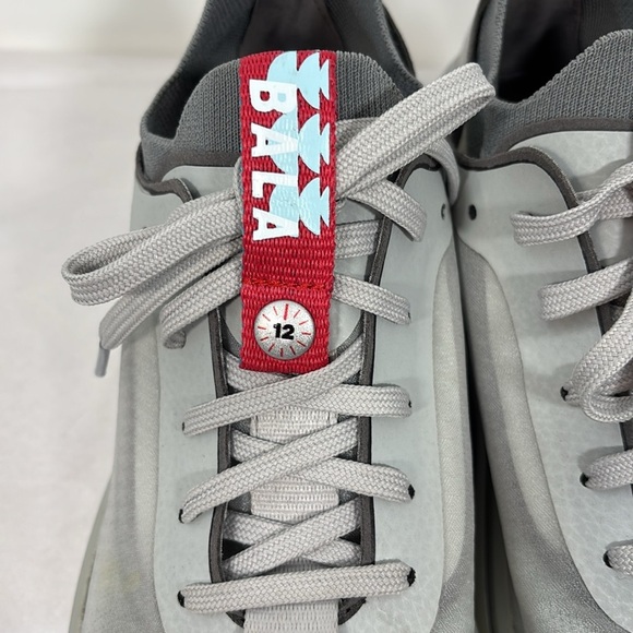 Bala Twelves Comfort Sneaker Shoe Size 8 Grey Red Nurse Work Lace Up Supportive - Picture 3 of 11